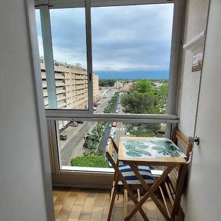 Location De Cyprien * Saint-Cyprien (Pyrenees-Orientales)